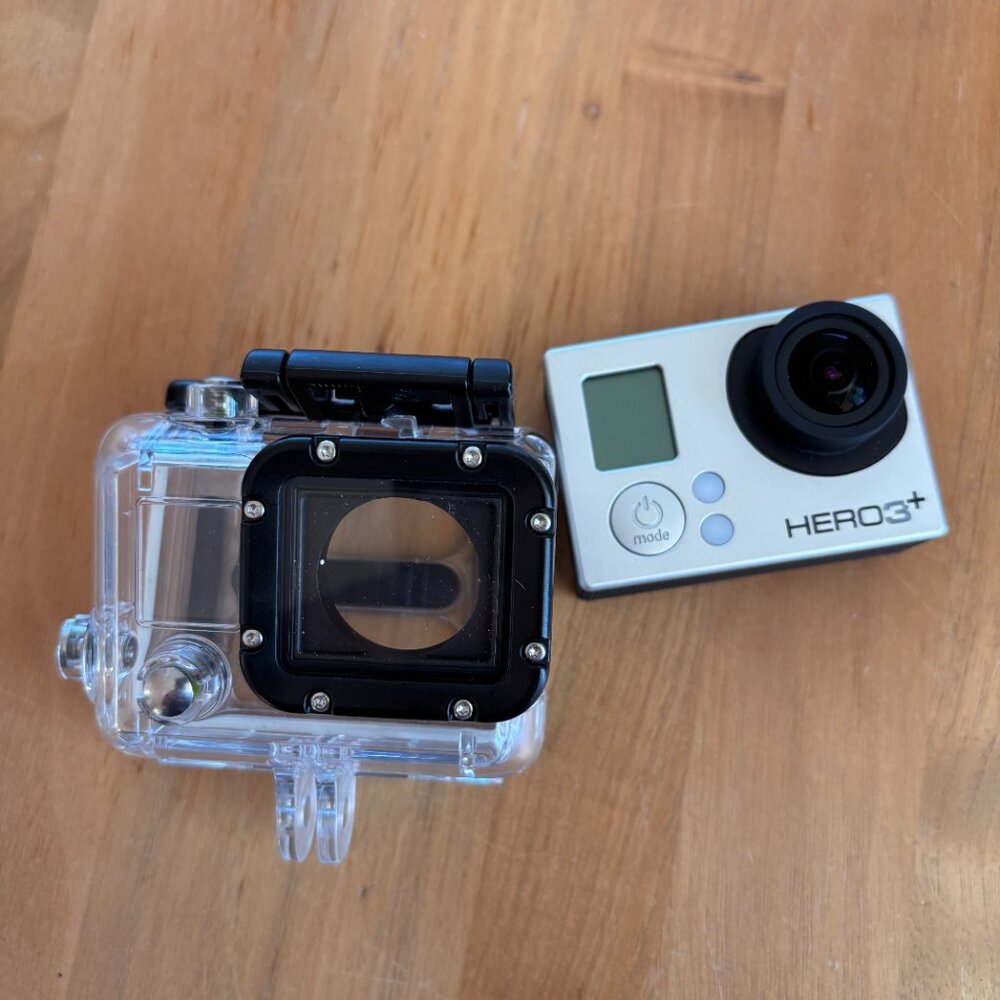 GoPro Hero 3+ & case - Picture 4 of 4